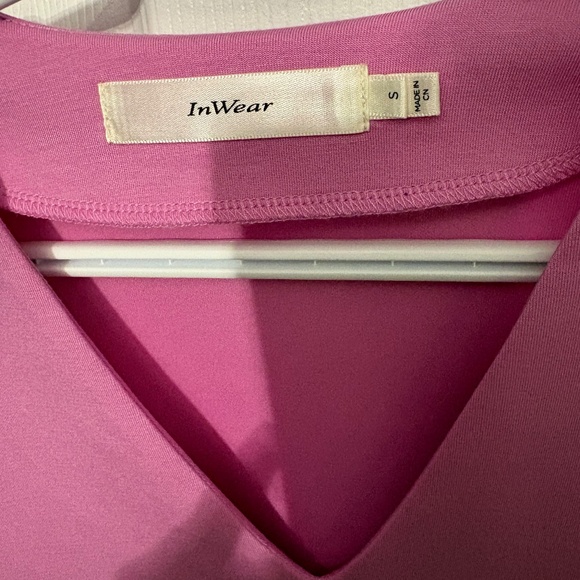 Inwear Puffy Sleeve Shirt - Picture 2 of 6